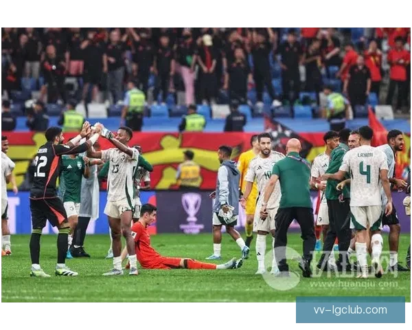 中国男足在18强赛主场遭遇日本队逆转出局引发关注